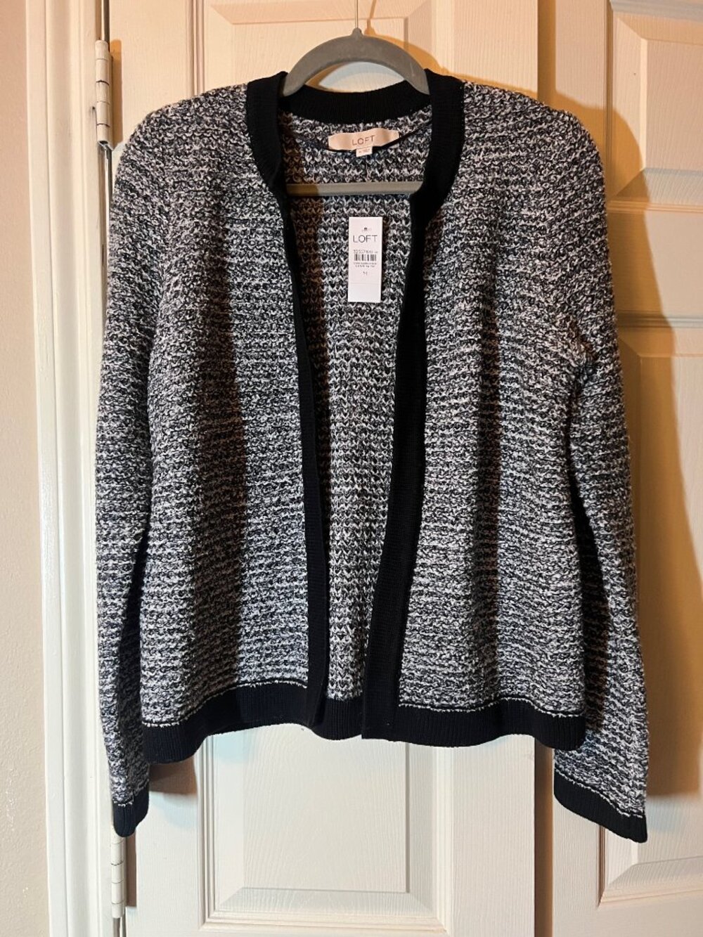 NWT Women's Loft Black Edged Black & White Thick Cardigan - Medium